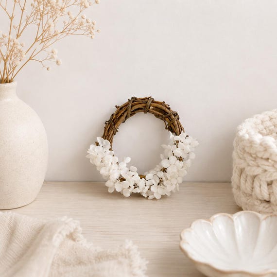 Weißer Hortensien-Mini-Kranz - Konserviertes Blumengeschenk (4 '' Wreath