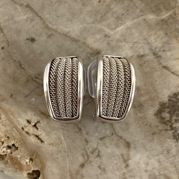 Vintage Designer Signed Flli Menegatti Sterling Silver 925 Italy 0.88" Wide Rope Woven Mesh Half Hoop Clip On Earrings