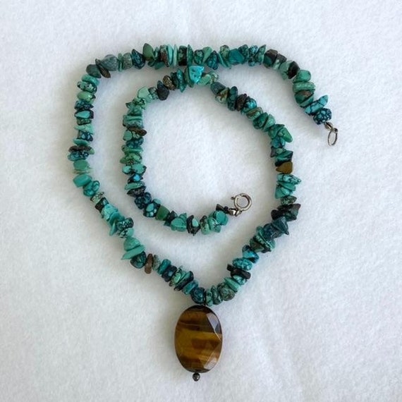 Turquoise Dyed Howlite Chip Necklace Faceted Tige… - image 8