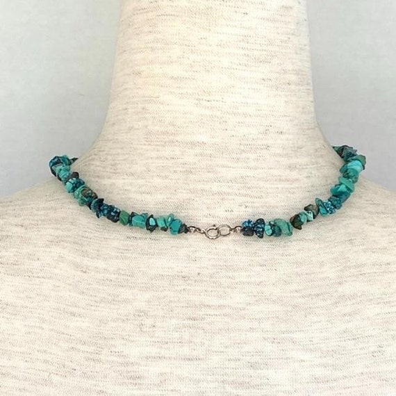 Turquoise Dyed Howlite Chip Necklace Faceted Tige… - image 9
