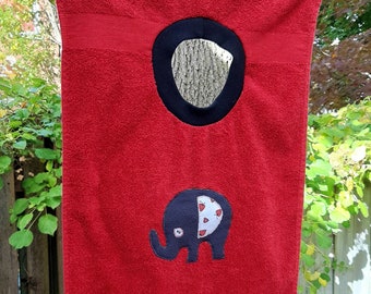 Elephant Bib - Towel bib covers clothing well.  Great for elephant themed nursery decor or baby shower gift.  Custom colours available.