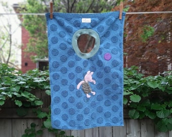 Piglet Bib for Little Ones complete with Balloon! A darling towel bib featuring E.H. Shepard's charming artwork & A.A. Milne's beloved story