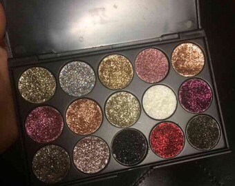 Golden pressed glitter palatte