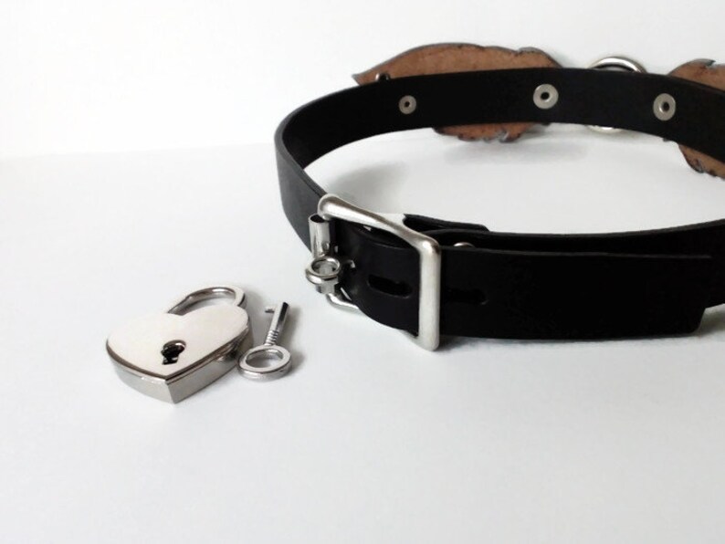 Locking day collar leather silver wings bdsm collar for sub Etsy