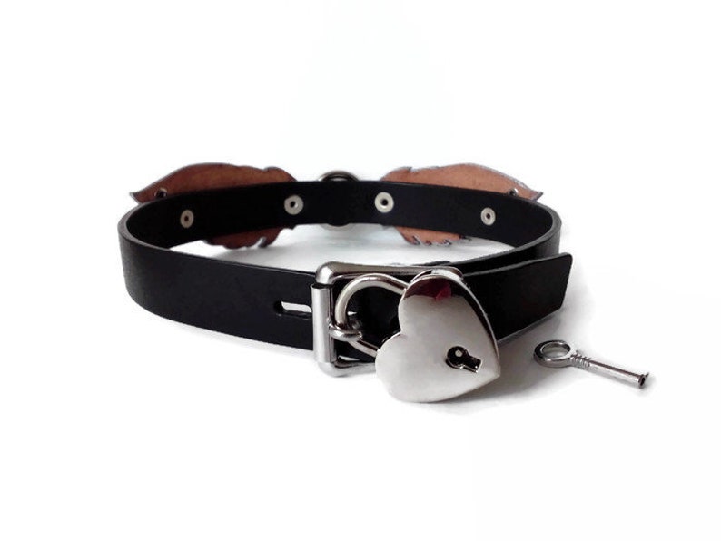Locking day collar leather silver wings bdsm collar for sub Etsy