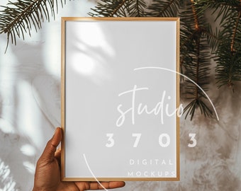 Frame mockup, Christmas Artwork display, 5x7 ratio, boho mockup, Holiday Frame Mockup, interior frame mockup, Christmas Mockup