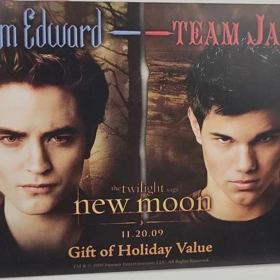 Twilight Button Pin Set of 4 and New Moon BK Prom… - image 4