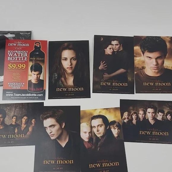 Twilight Button Pin Set of 4 and New Moon BK Prom… - image 5