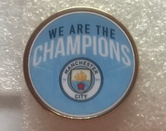 MANCHESTER CITY Champions pin badge football soccer.