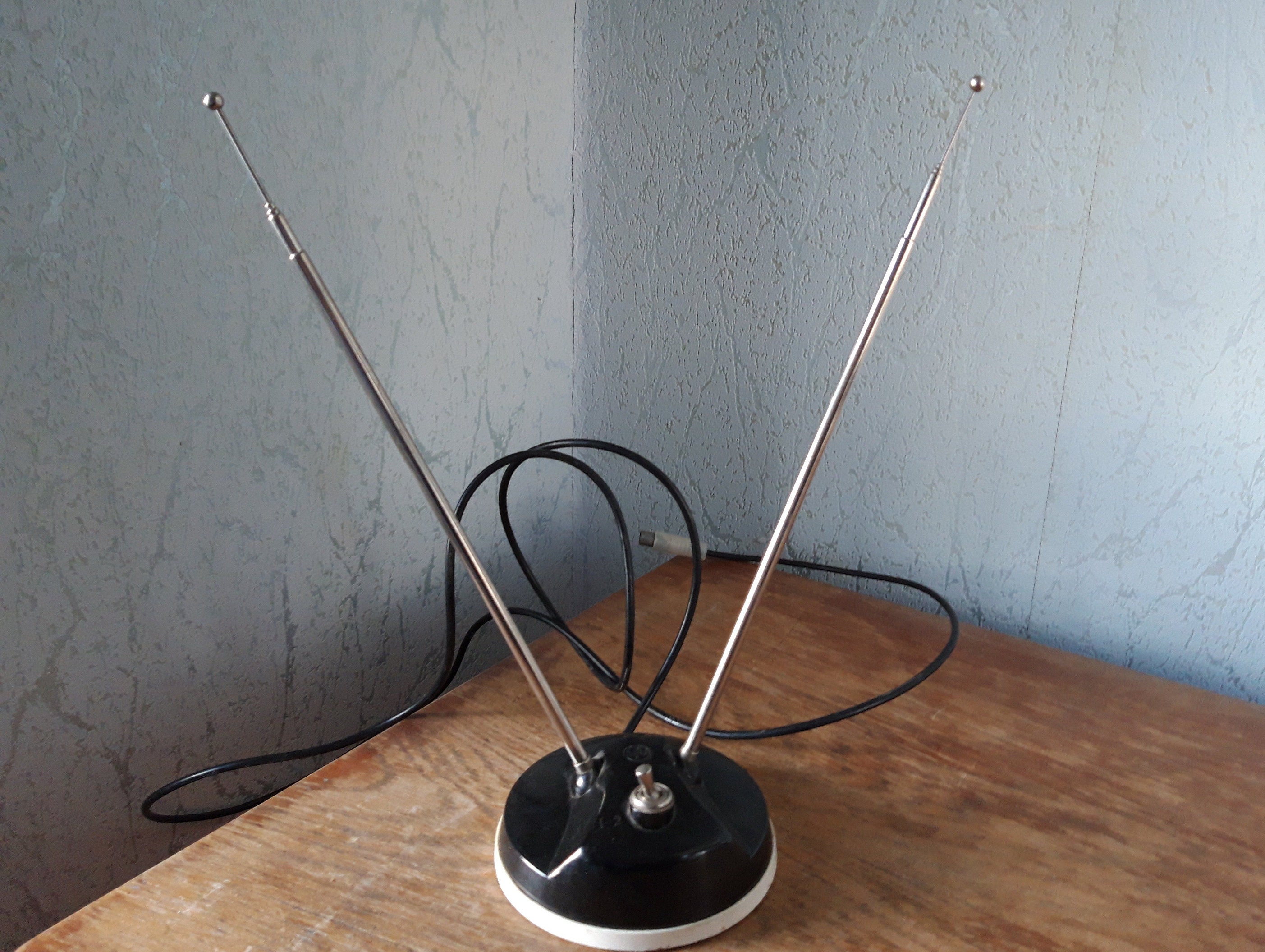 Vintage Television Antennas for sale 44 ads