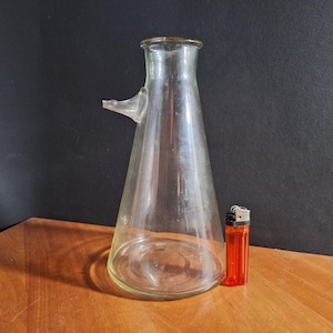 Bunsen flask Vintage chemistry laboratory