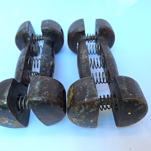Vintage USSR Dumbbell Set: 1.5 kg Spring Hand Expander, 70s Fitness