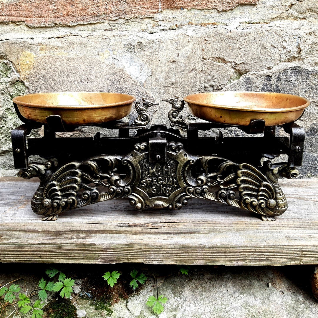 Antique Cast Iron Balance Scales Dragons Decoration Pan Balance Market ...