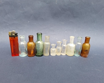 ポーションボトル 7 ミニ小型カラーガラス コルク付き: 2ml、ガラス