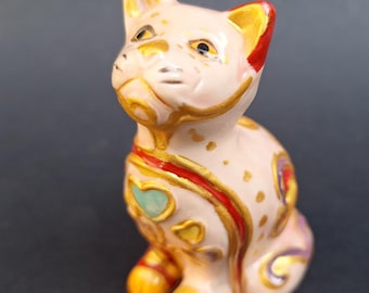 Estatueta vintage de gato multicolorido em cerâmica