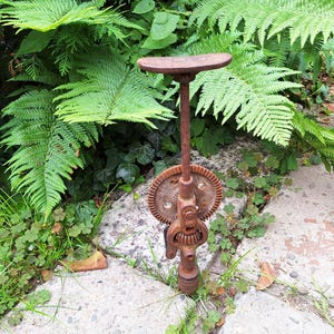 Antique mechanical drill Rusty Metal Wall Home Garden Decor Yard Art
