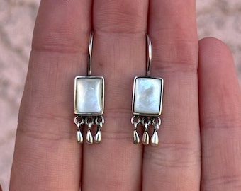 Sterling Silver 925 Mother of Pearl Fringe Dangle Earrings - Pre-Owned (2.7g)