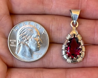 Sterling Silver 925 Mexican Handmade Dark Pink CZ Teardrop Pendant - Pre-Owned (3.3g)