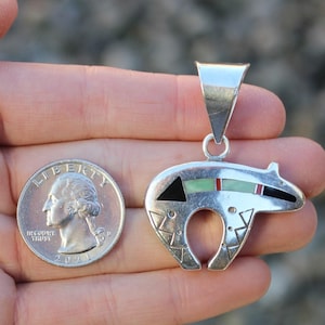 Pre-Owned Sterling Silver Navajo Ray Tracy Knifewing Segura Inlay Bear Pendant 18.18g