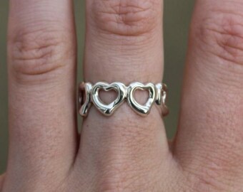 Pre-Owned Sterling Silver Size 6.75 Open Hearts Ring 2.4g