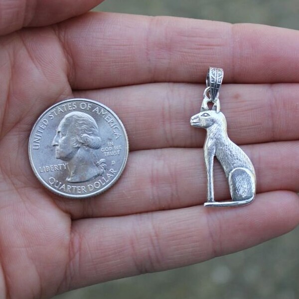 Pre-Owned Sterling Silver Egyptian Bastet Cat Pendant 2.6g