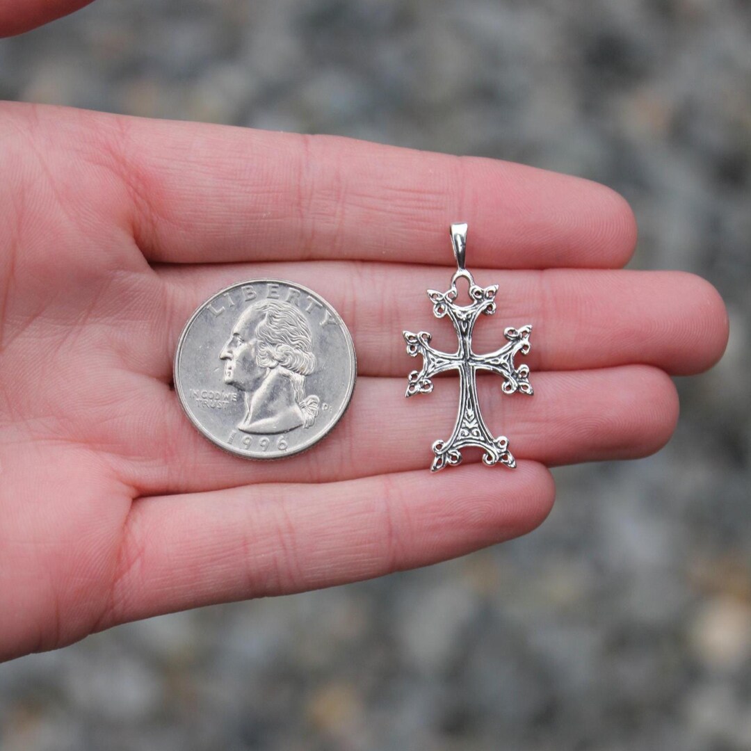 Sterling Silver 925 Unique Celtic Knot Cross Pendant - Pre-owned (2.2g ...