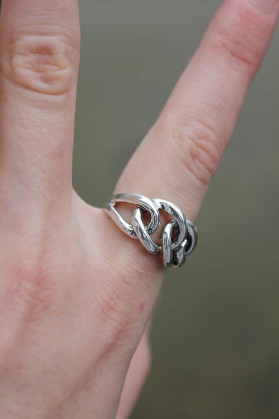 Pre-owned Sterling Silver Size 7.75 Chunky Chain Ring 5.9g