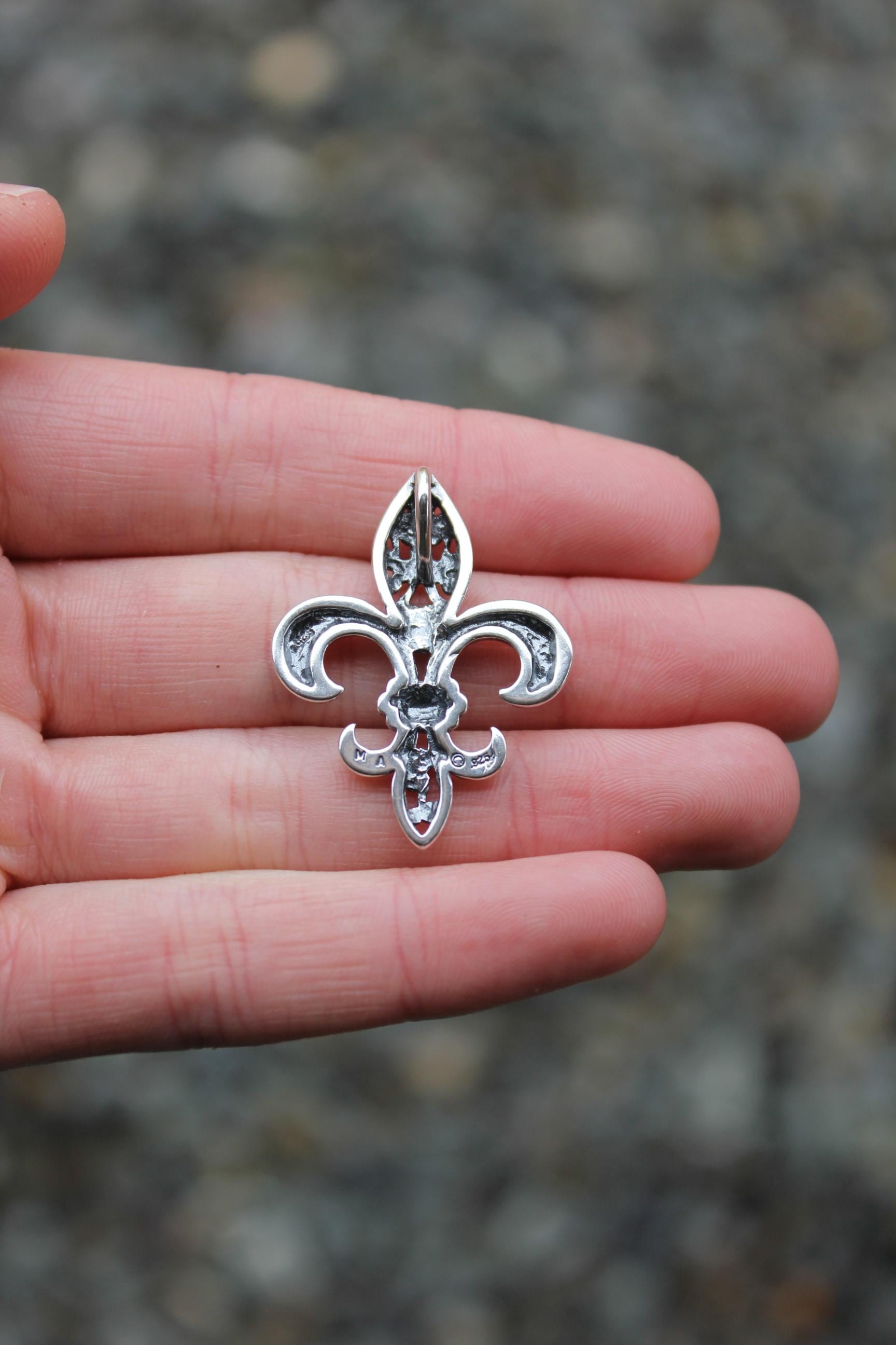 Sterling Silver 925 Ornate Fleur-de-lis Pendant - Pre-owned (5.7g