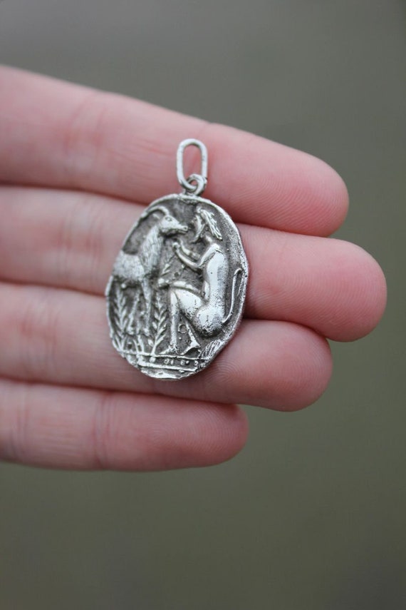 Pre-Owned Sterling Silver Greek Mythology Pendant - image 3