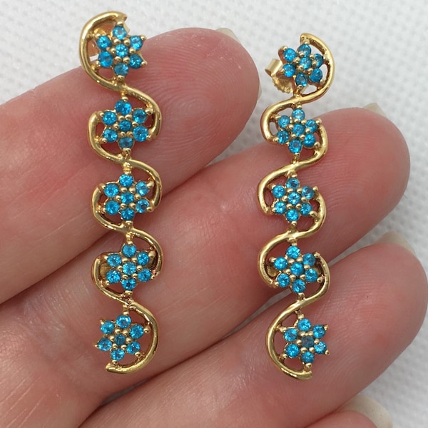 Estate 18k Yellow Gold Blue Topaz Gem Flower Pierced Earrings HEAVY 7.4g Marked 18K 750 Amayani Look Great for Gift Anniversary Birthday