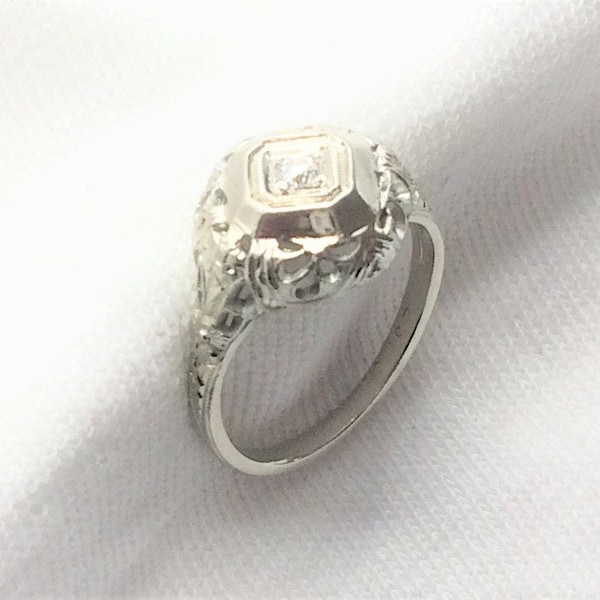 Vintage 18k White Gold Estate Genuine Diamond Engagement Wedding Ring Band Victorian 3.1g sz 4.5 Marked 18 k 18kt 750 Art Deco Antique Gift