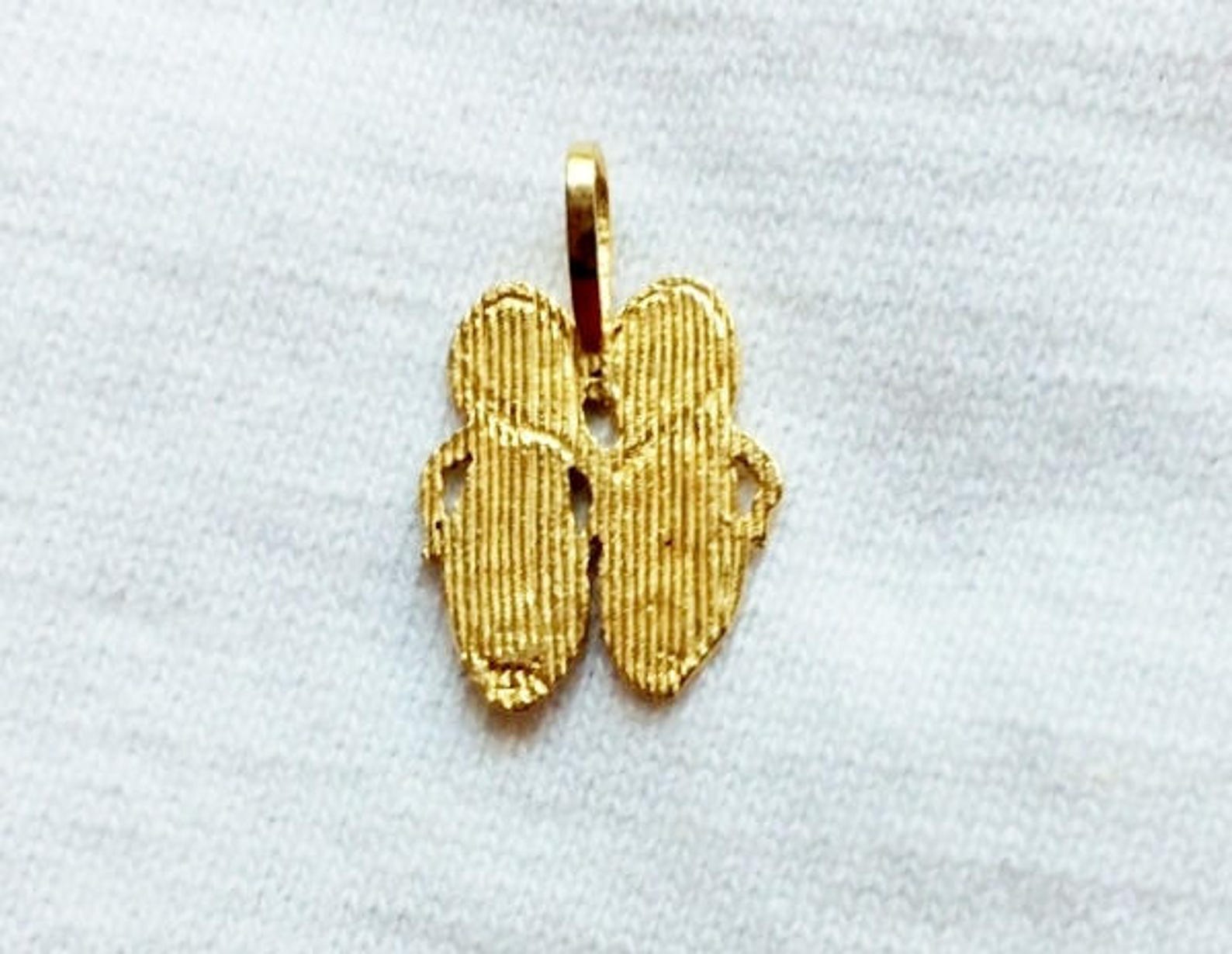 vintage 14k gold ballet shoes pendant for necklace chain embossed diamond pattern estate marked 14 k kt 14kt dance shoe ballerin vintage 14k gold ballet shoes pendant for necklace chain embossed diamond pattern estate marked 14 k kt 14kt dance shoe ballerin