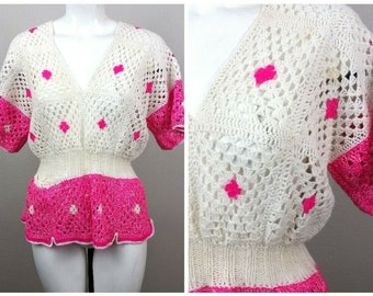 Vintage jaren '70 BoHo Hippie Hot Pink Oma SQUARE Haak Peplum Jurk Gebreide Top Blouse S/M