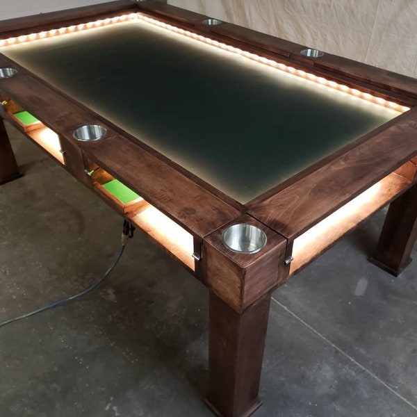 Maple 8 player board game table