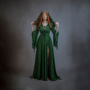 elven wedding dress fantasy medieval gothic sleeves bells green pagan celtic viking Galadriel