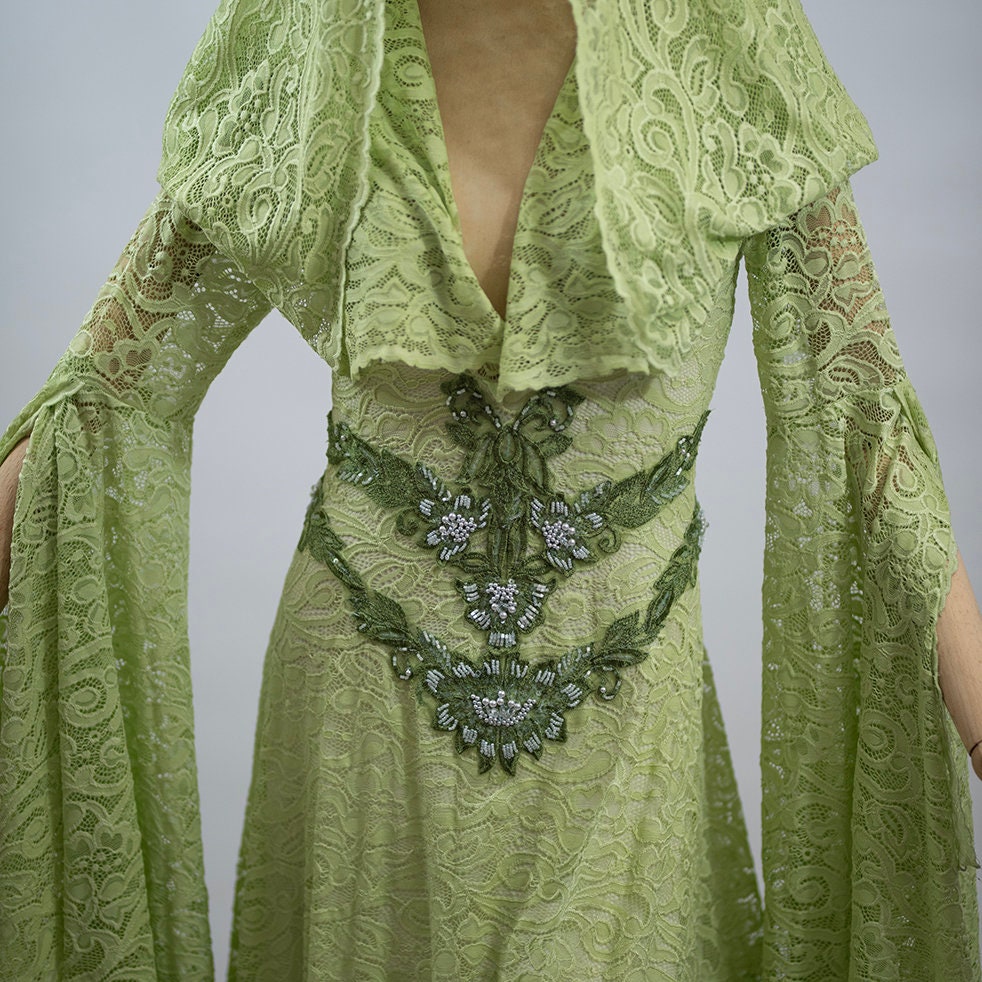 elf lace dress Dressing Like an Elf in Real Life: Fantasy Fashion Tips