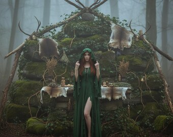 Sylvana Druidic Forest Gown  Ritual Handfasting Dress, Green Witch Wedding  Dress, Earth Priestess Gown, Celtic Elopement Dress - Etsy