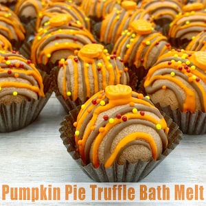 Pumpkin Bath Melt, Pumpkin Bath Bomb, Halloween Bath Melt, Dessert Bath Bomb, Fall Truffle Bath Melt, Unique Gift, Halloween Bath Bomb, Gift
