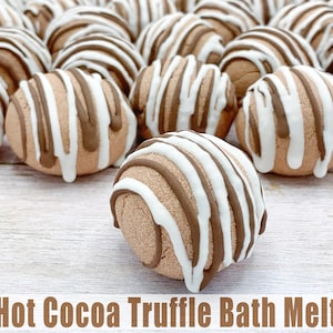 Hot Cocoa Truffle Bath Melt, Hot Chocolate Bath Bomb, Chocolate Holiday Stocking Stuffer Kid, Holiday Spa Gift Set, Bath Bomb Gift, Truffle