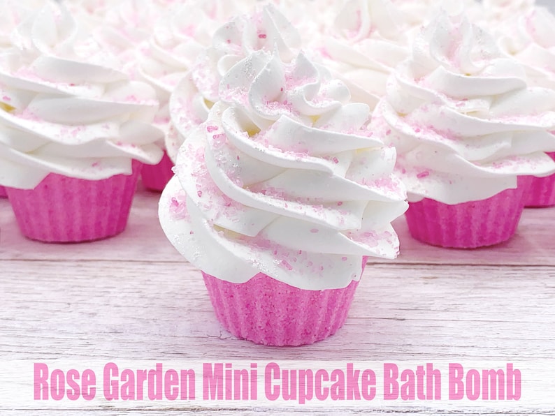 Rose Bath Bomb, Rose Cupcake Bath Bomb, Bath Bomb Gift Mom, Rose Spa Gift Set, Rose Bath Fizzy Cupcake, Fizzy Spa Set Mom, Bath Bomb Cupcake image 1