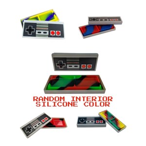 Classic Nintendo Controller Silicone Wax Container - Random Interior Silicone Color