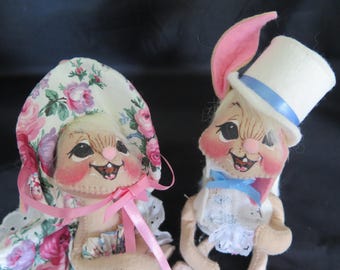 Vintage Annalee Easter Parade Boy and Girl Bunny Dolls 1993