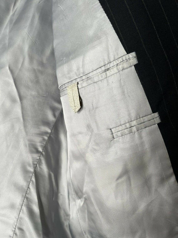 Paul Stuart Vintage Wool 2 Button Front Navy Striped Blazer