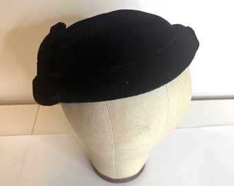 Vintage Black Velvet Flapper Fascinator Headband Cocktail Hat