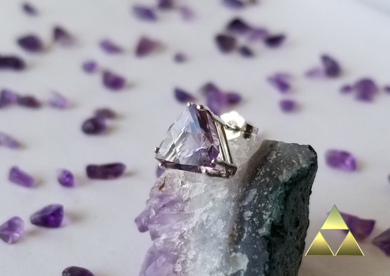 The Legend of Zelda Triforce Amethyst Gemstone Single Stud Earring Gem ID Tri003 Push Back