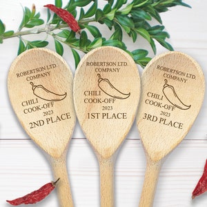 Premios Chili Cook Off Juego de 3 cucharas de madera Premios Chili Cook-Off Campeón Ganador Regalos para compañeros de trabajo Nombre personalizado de la empresa Trofeo Cook Off