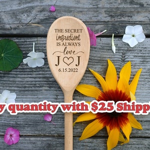 Bulk Wedding Favors Spoons Engraved Wooden Spoons Bridal Shower Favor Wood Spoon Anniversary Housewarming Gift Kitchen Gift Wedding Spoon