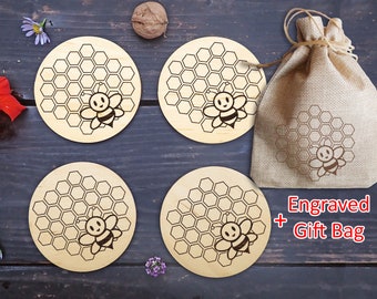 Honey Bee 4 Untersetzer Set Wabe Gravierte Holz Hummel Liebhaber Geschenk Küche Dekor
