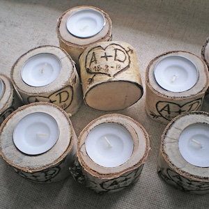 10 Birkenkerzenhalter Personalisierte Naturweiße Birkenholzkerzenhalter Birkenholzstamm Rustikale Hochzeitsdekoration Landhochzeit