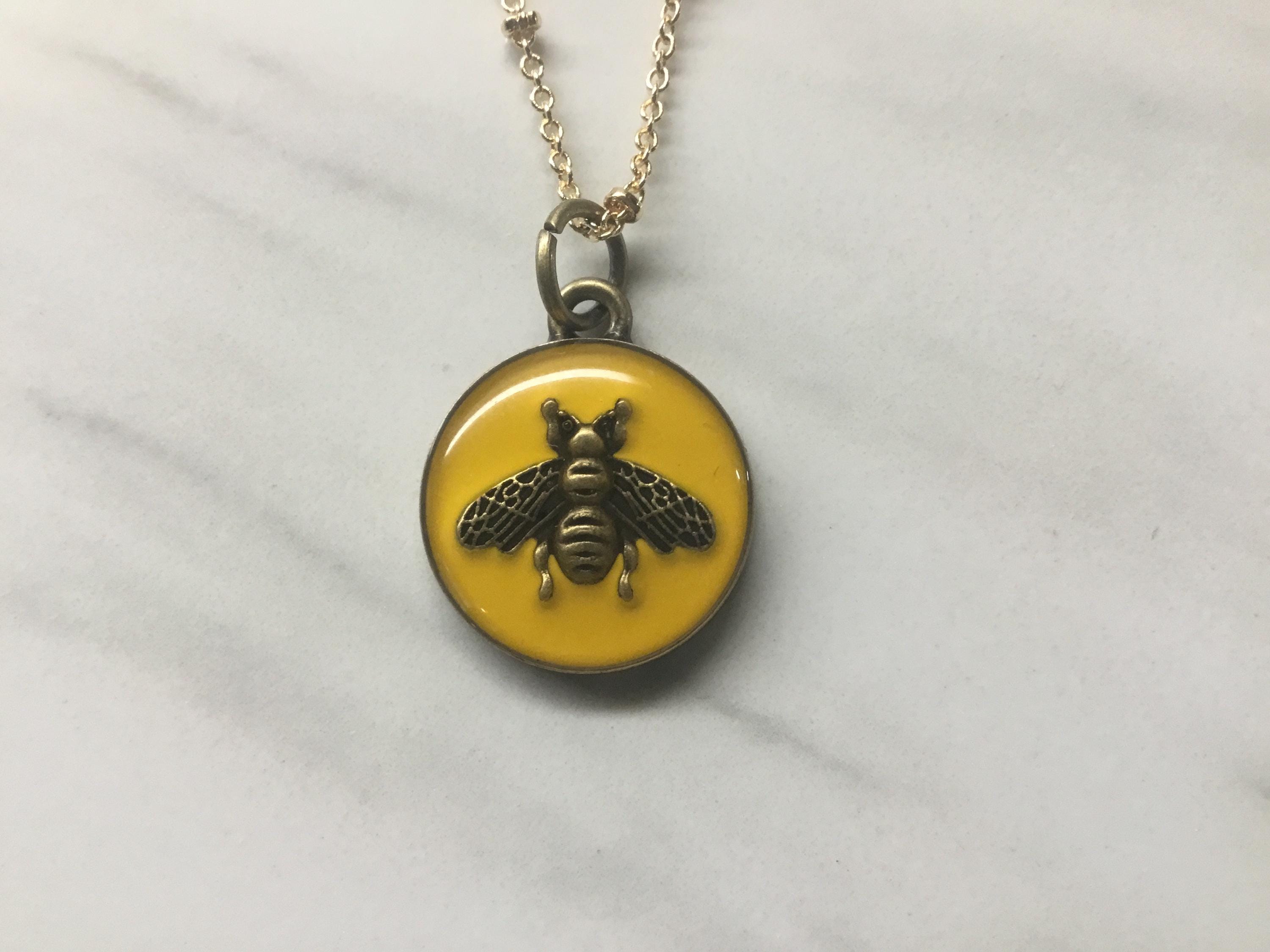 Gucci Bee Necklace - Etsy